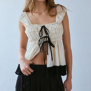 Kimchi Blue Melissa Tie-Front Velvet Trim
Babydoll Blouse